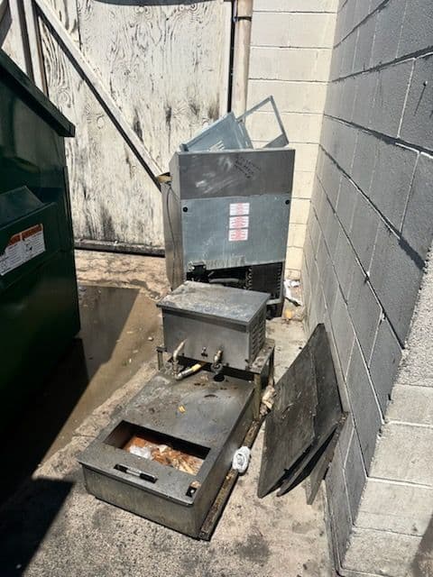 Gallery photos for Efficient Equipment Removal Transforms Local Restaurant: Image #2