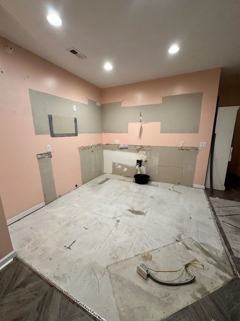 Gallery photos for Expert Kitchen Demolition by Horizon Junk Removal: Image #3