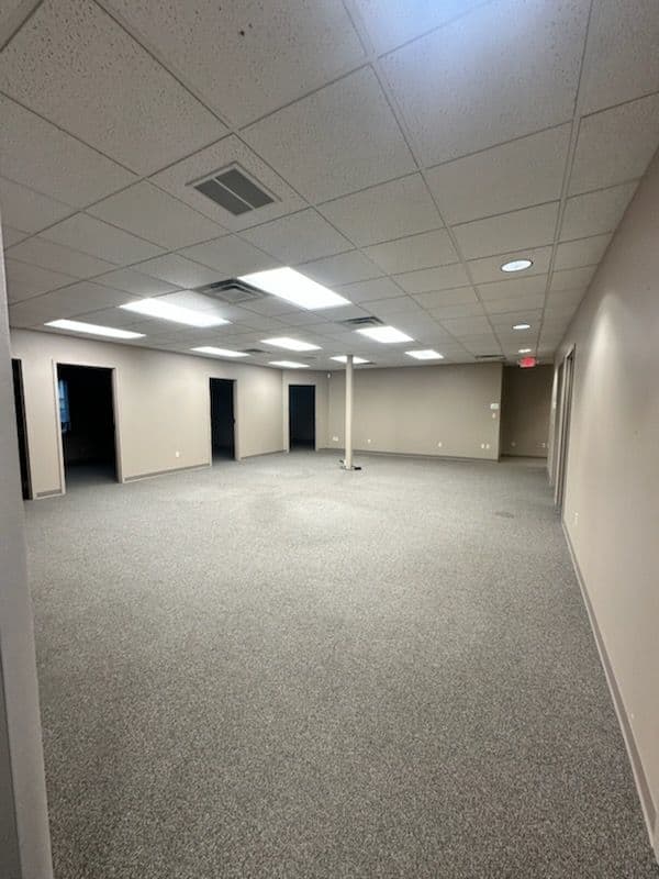 Gallery photos for Efficient Office Cleanout Solutions Available: Image #2