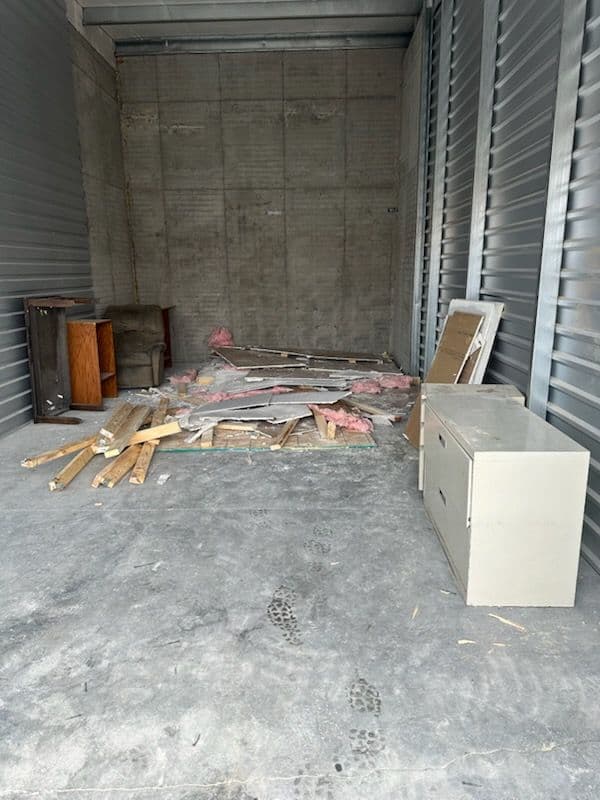 Transforming Cluttered Spaces in Style image