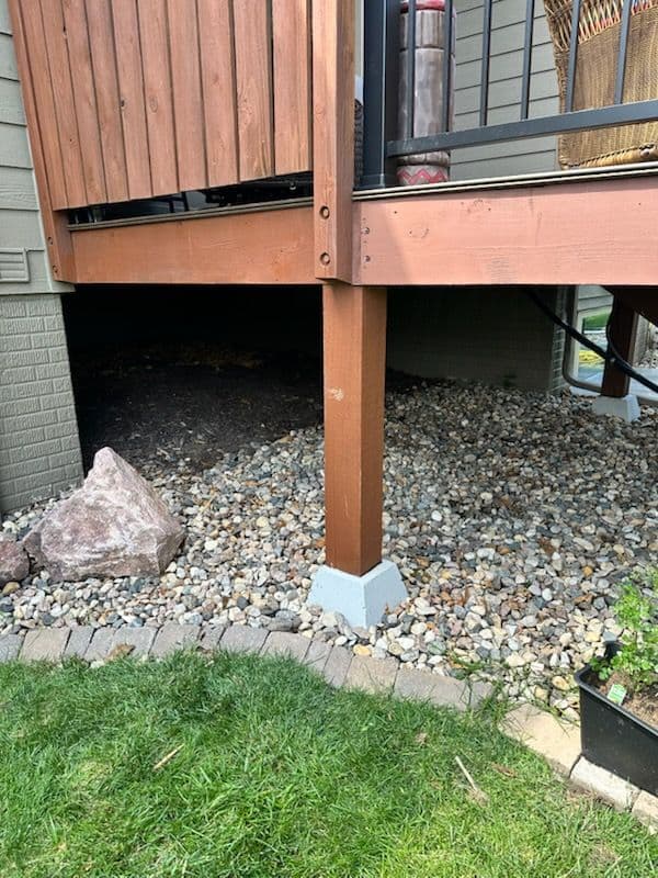 Gallery photos for Efficient Deck Cleanup in Local Neighborhood: Image #1