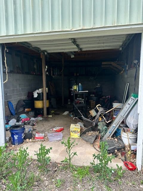 Quick Shed Cleanout Boosts Realtor Appeal