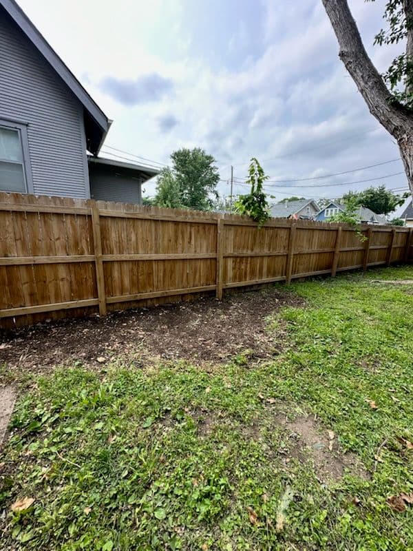 Gallery photos for Transform Your Yard Remove Junk Fast and Efficiently: Image #1