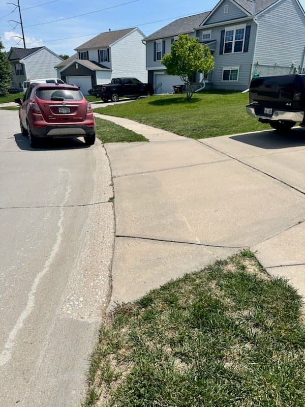 Gallery photos for Effortless Curbside Junk Removal: Image #1